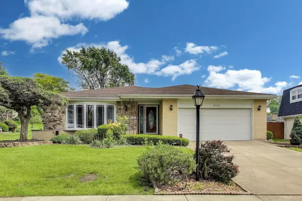 Darien, IL 60561,8133 Farmingdale Drive