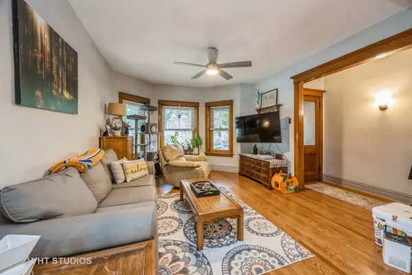 Oak Park, IL 60304,1046 S Scoville Avenue