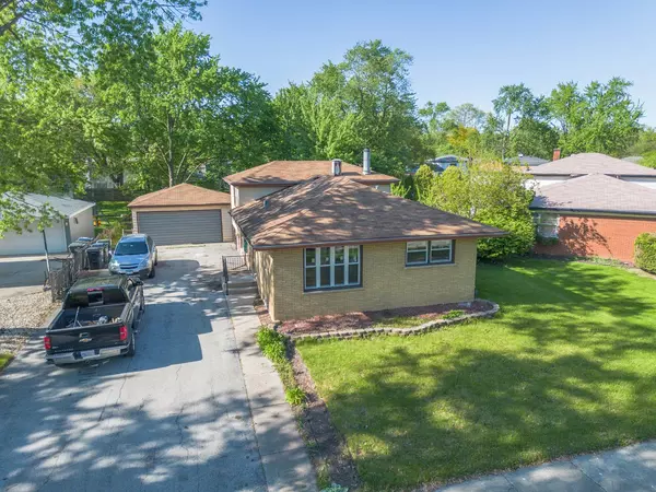 South Holland, IL 60473,34 E 159th Street