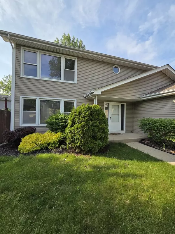 Gurnee, IL 60031,1591 Monterey Court