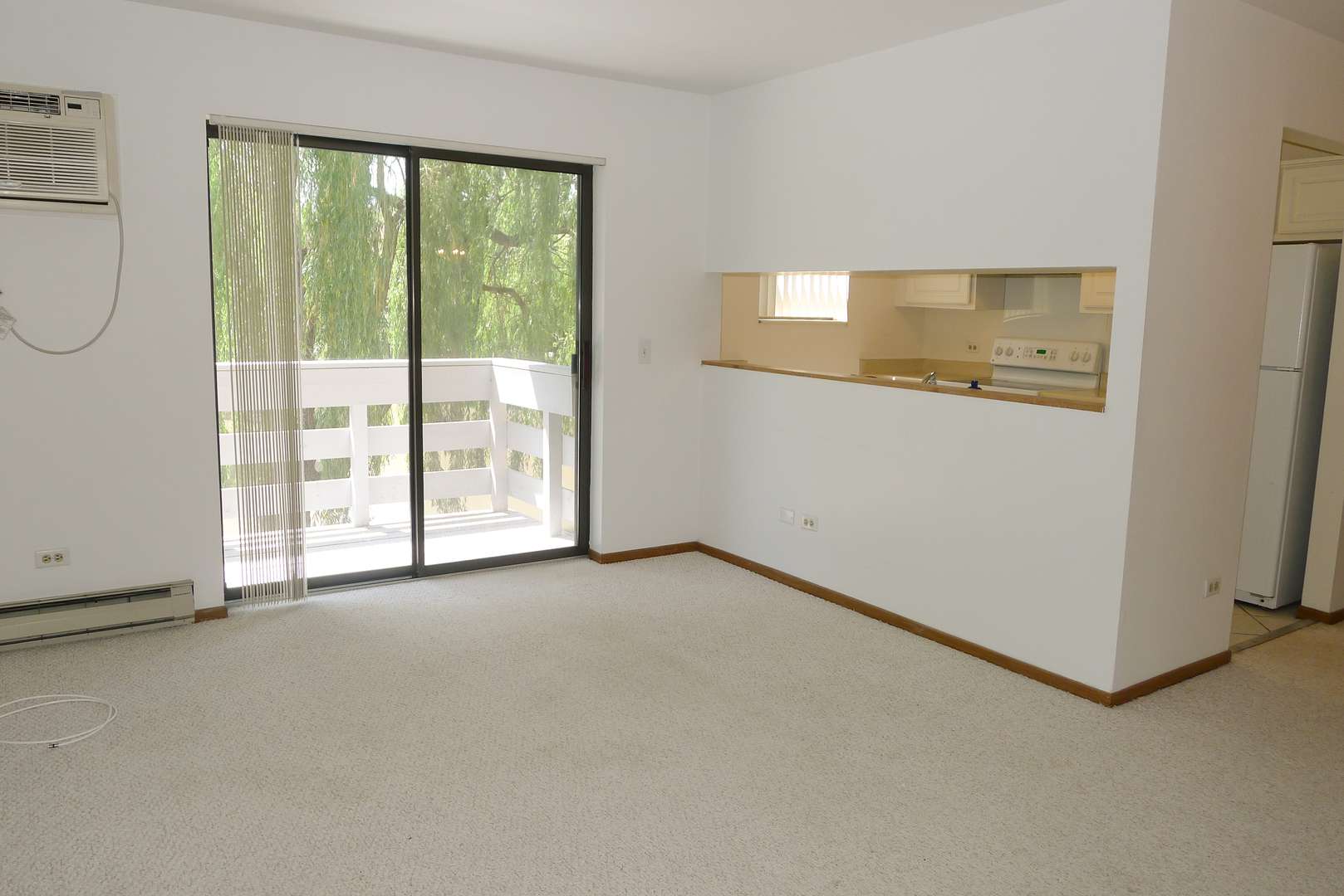 Palatine, IL 60074,1367 N Winslowe Drive #204