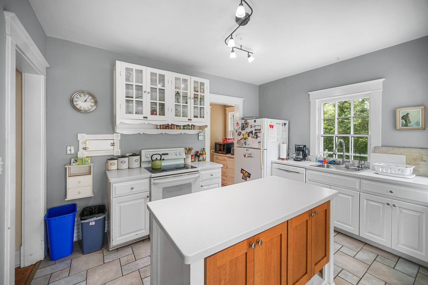 Homewood, IL 60430,2114 Cedar Road