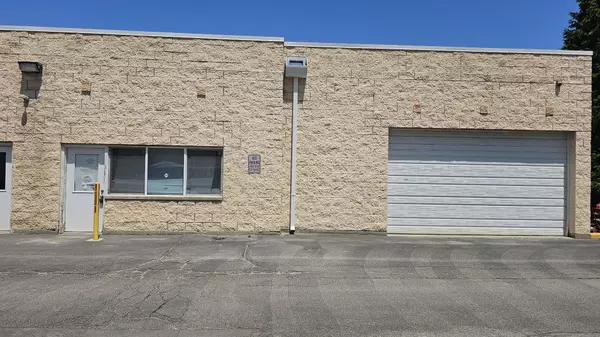 Northbrook, IL 60062,600 N Waukegan Road #4
