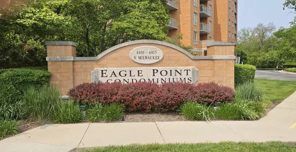 Niles, IL 60714,6807 N Milwaukee Avenue #303