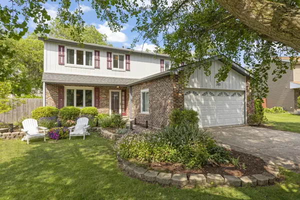 389 Pearson Circle,  Naperville,  IL 60563