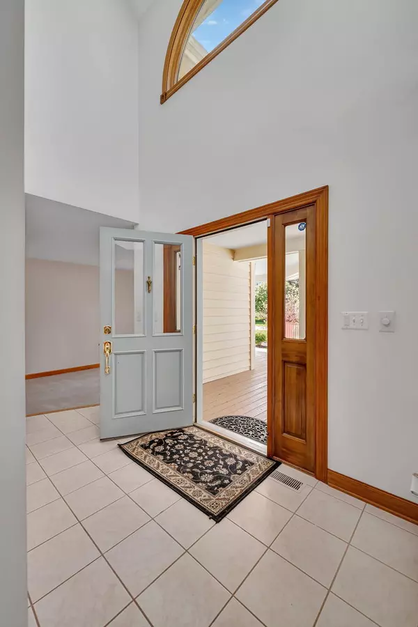 Yorkville, IL 60560,639 White Oak Way