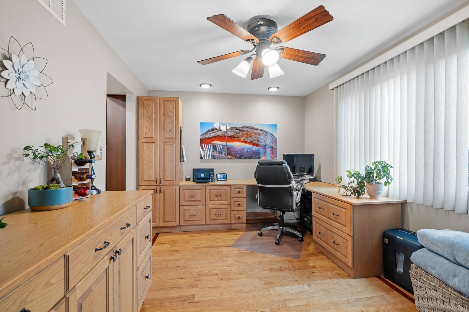 Homer Glen, IL 60491,13641 W Ironwood Circle