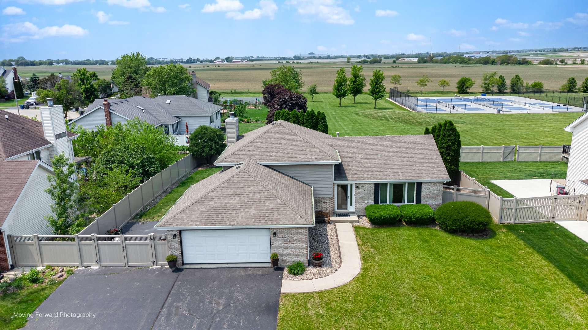 2665 Daniel Lewis Drive, New Lenox, IL 60451