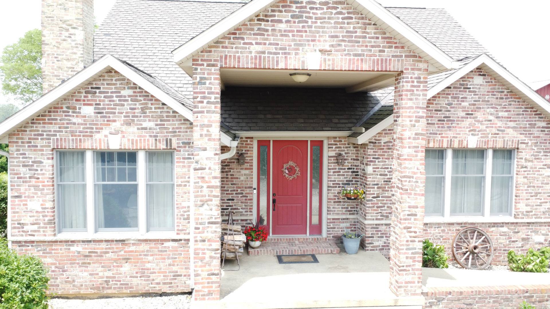 Watseka, IL 60970,1897 N 2500 East Road