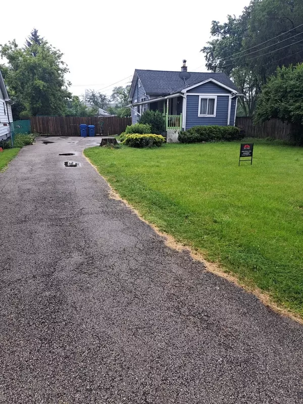 1403 Lacey Avenue, Lisle, IL 60532