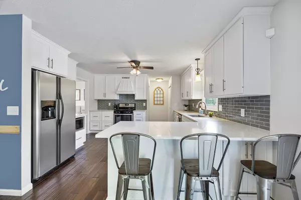 Normal, IL 61761,1017 Sawgrass Drive