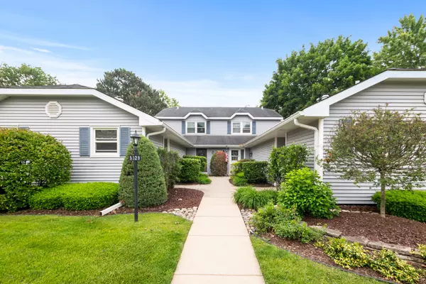 Oak Forest, IL 60452,5329 Woodland Drive #1B