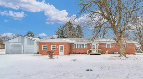 Arrowsmith, IL 61722,103 S Walnut Street