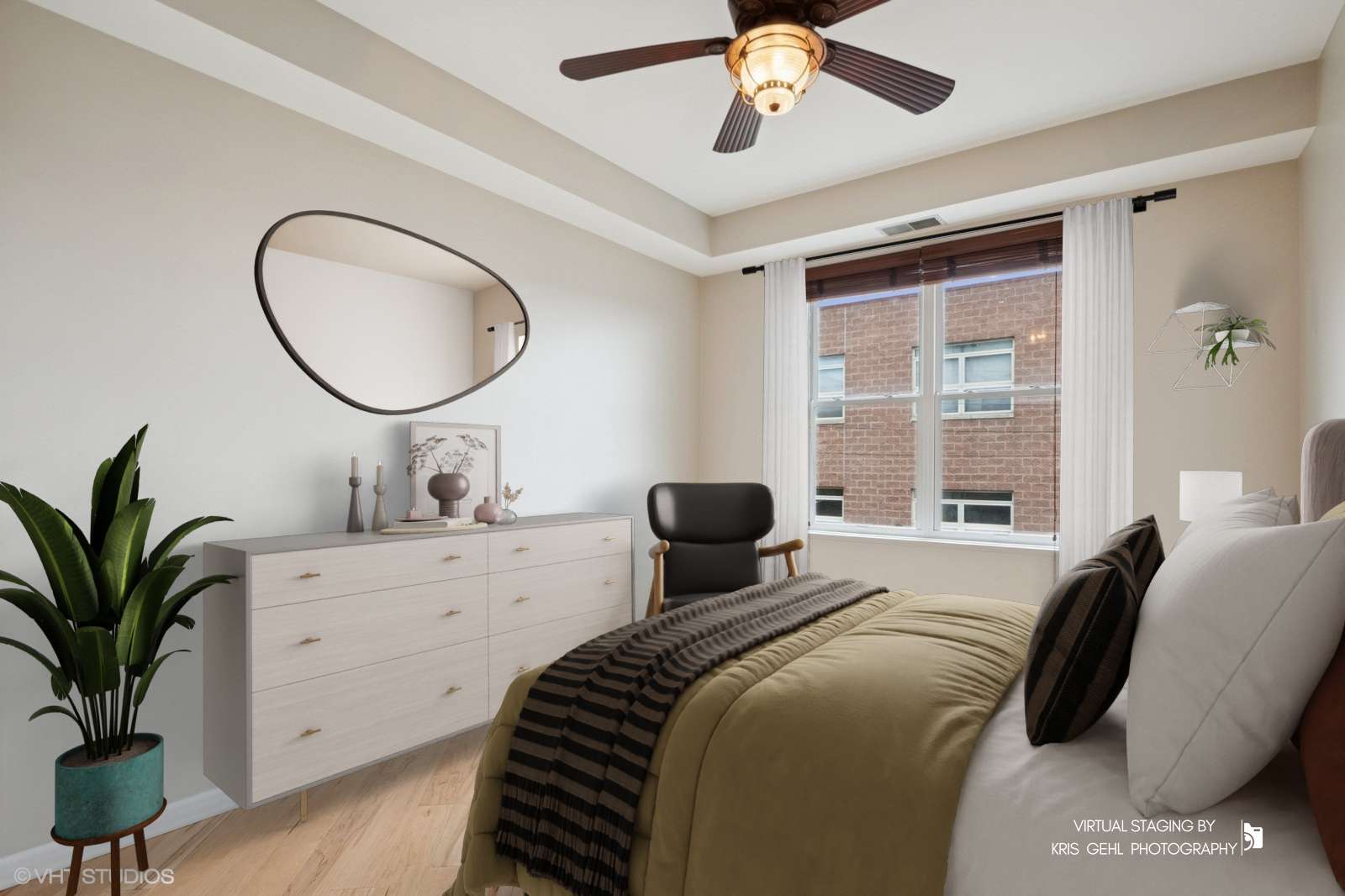 Chicago, IL 60618,2307 W Wolfram Street #413