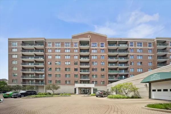 770 PEARSON Street #604, Des Plaines, IL 60016