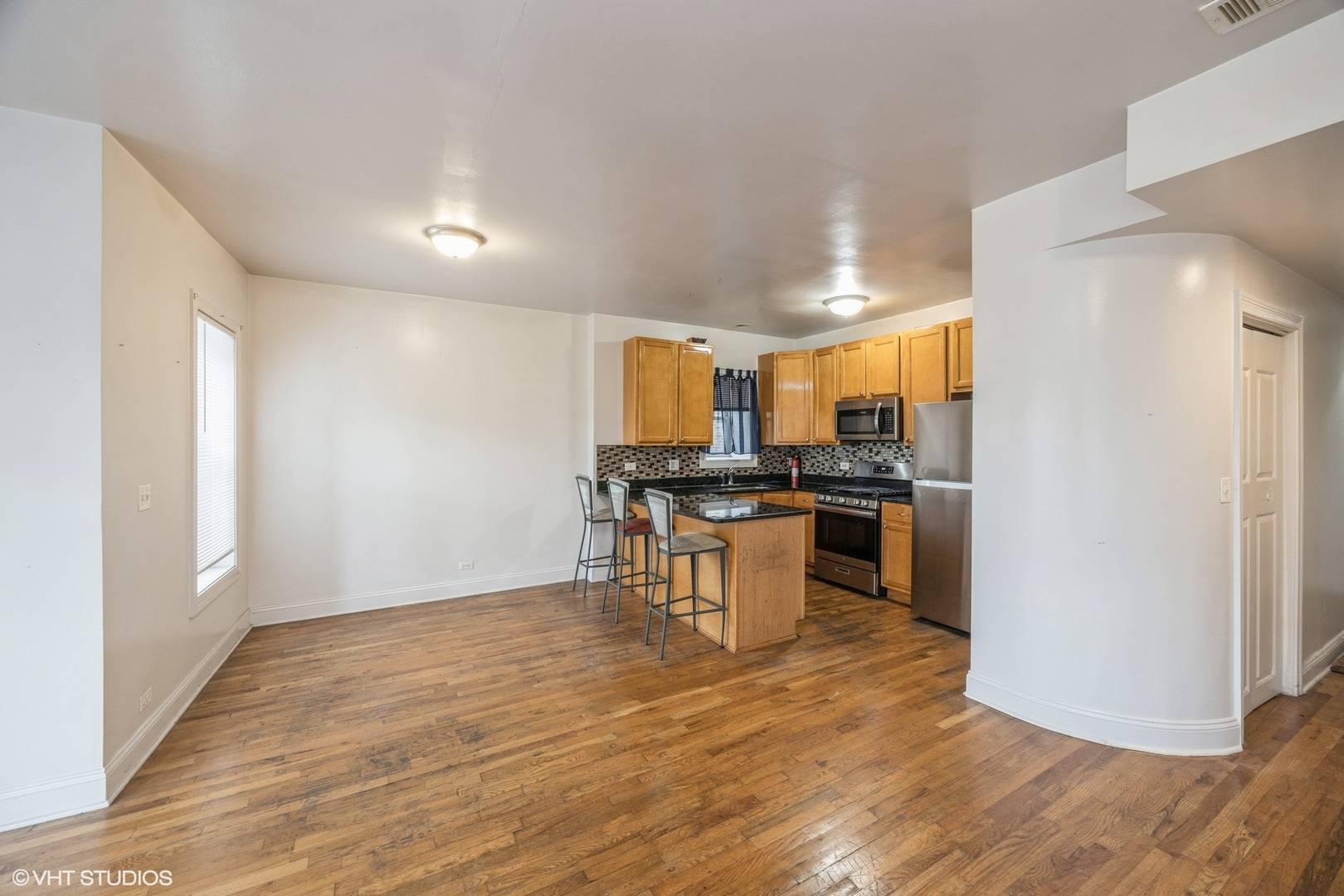 Chicago, IL 60624,805 S INDEPENDENCE Boulevard #3