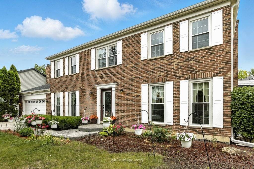 Hoffman Estates, IL 60192,3835 Huntington Boulevard