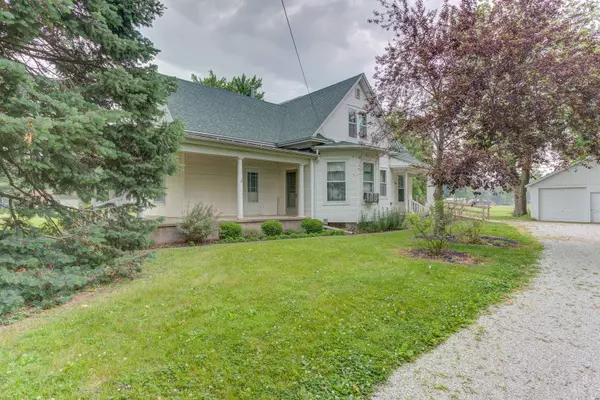 Camargo, IL 61919,407 S Vine Street