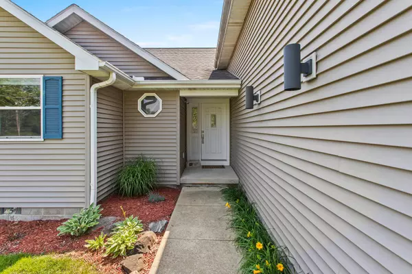 Fisher, IL 61843,504 S FIFTH Street