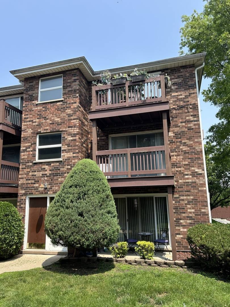 Midlothian, IL 60445,14730 Kilpatrick Avenue #3E