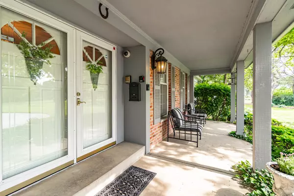 Wadsworth, IL 60083,36955 N Fox Hill Drive