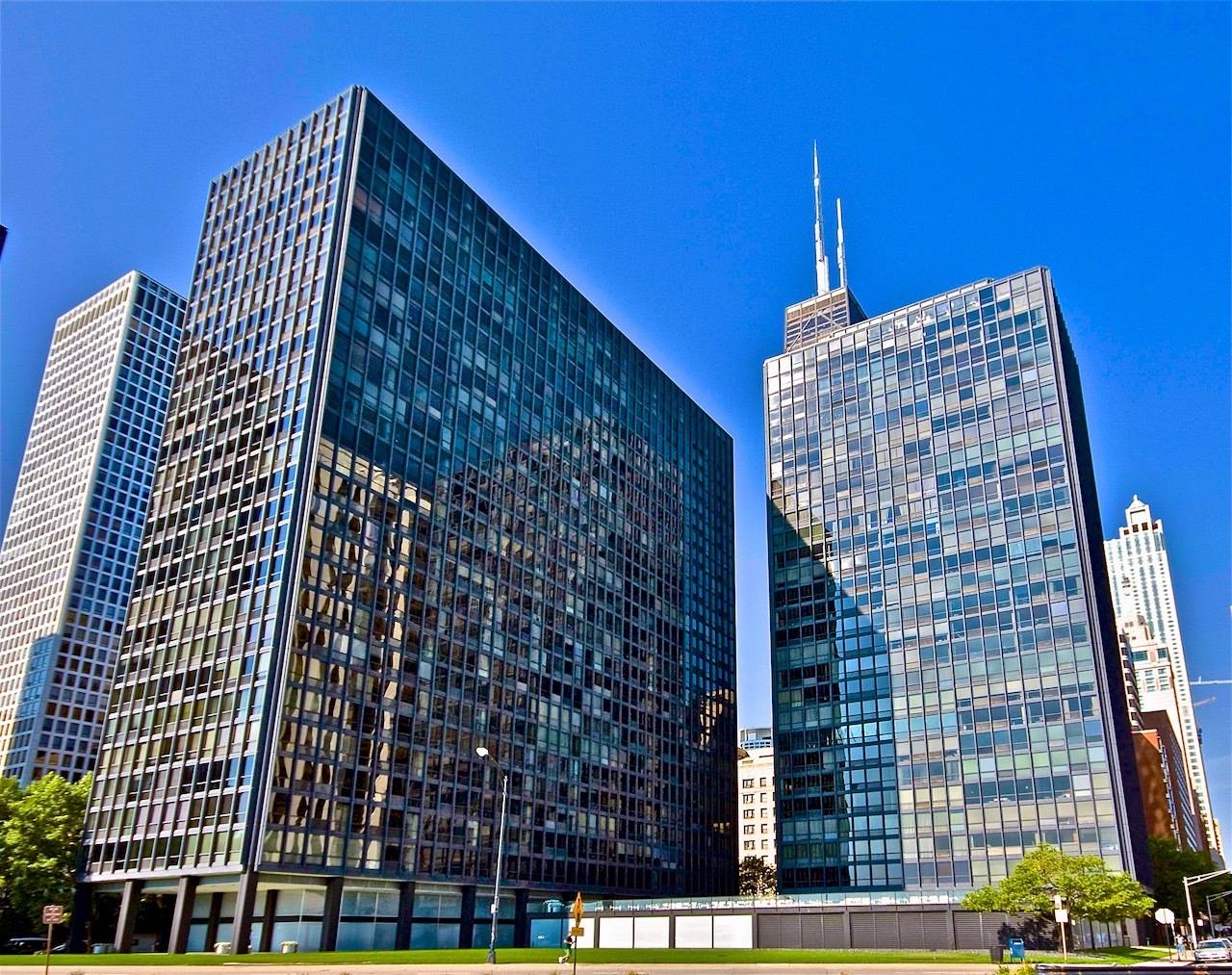 910 N Lake Shore Drive #1419, Chicago, IL 60611