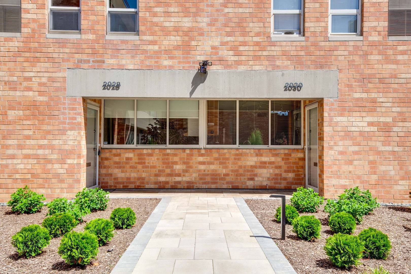 Highland Park, IL 60035,2028 St Johns Avenue