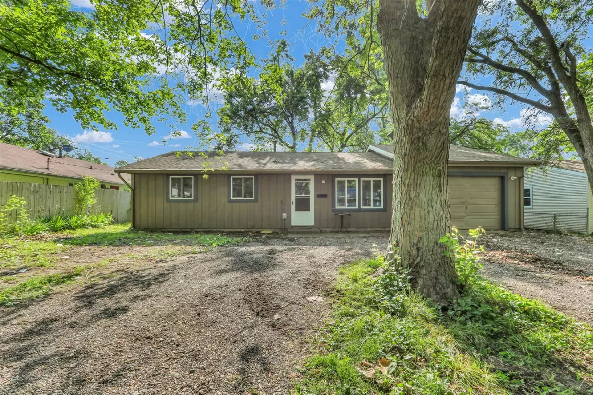 Urbana, IL 61802,104 Dodson S Drive