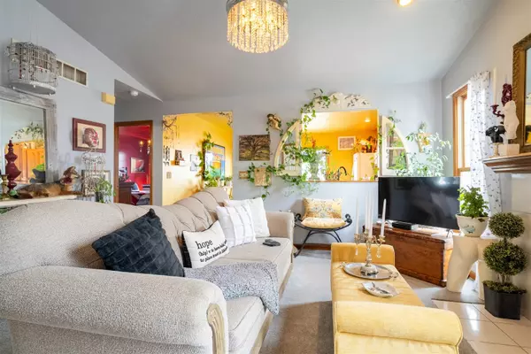 Bloomington, IL 61701,67 Oak Park Road