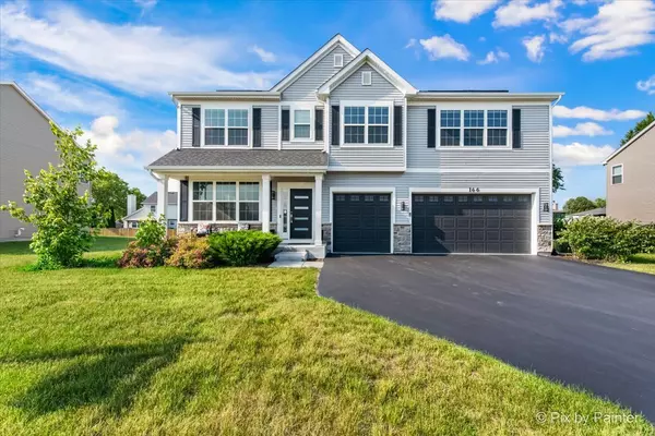166 Willowwood N Drive, Oswego, IL 60543