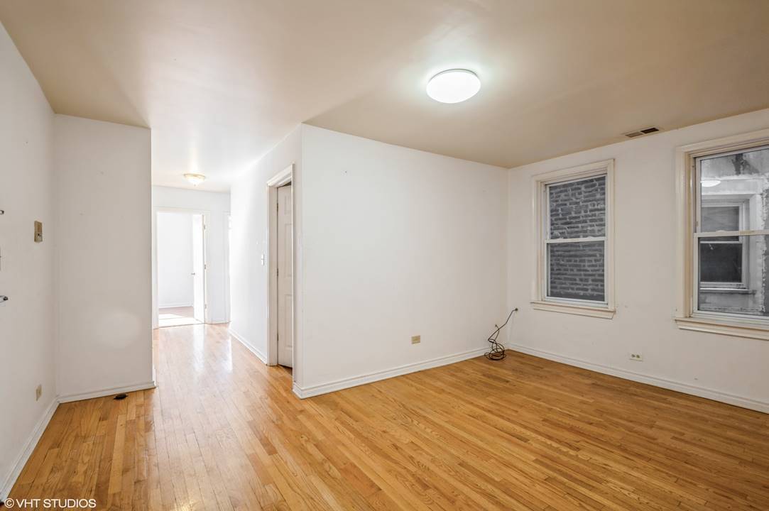 Chicago, IL 60616,238 W 31st Street #2W