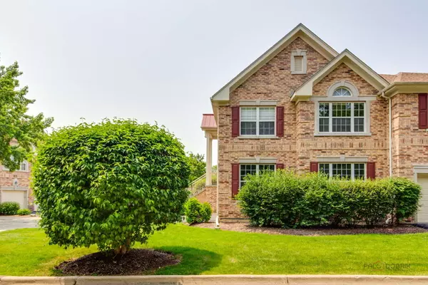 Vernon Hills, IL 60061,1296 Ashley Court