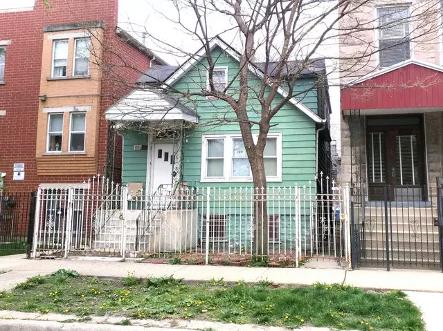 Chicago, IL 60622,1415 N Maplewood Avenue