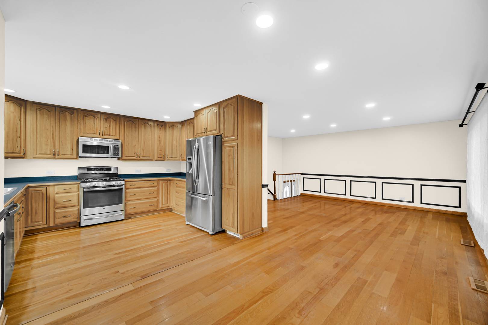 Lake Zurich, IL 60047,818 Woodbine Circle