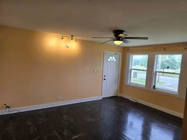 Markham, IL 60428,3014 W 163rd Street