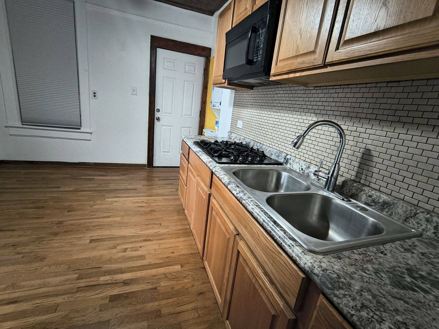Chicago, IL 60608,1532 W 19th Street #2R