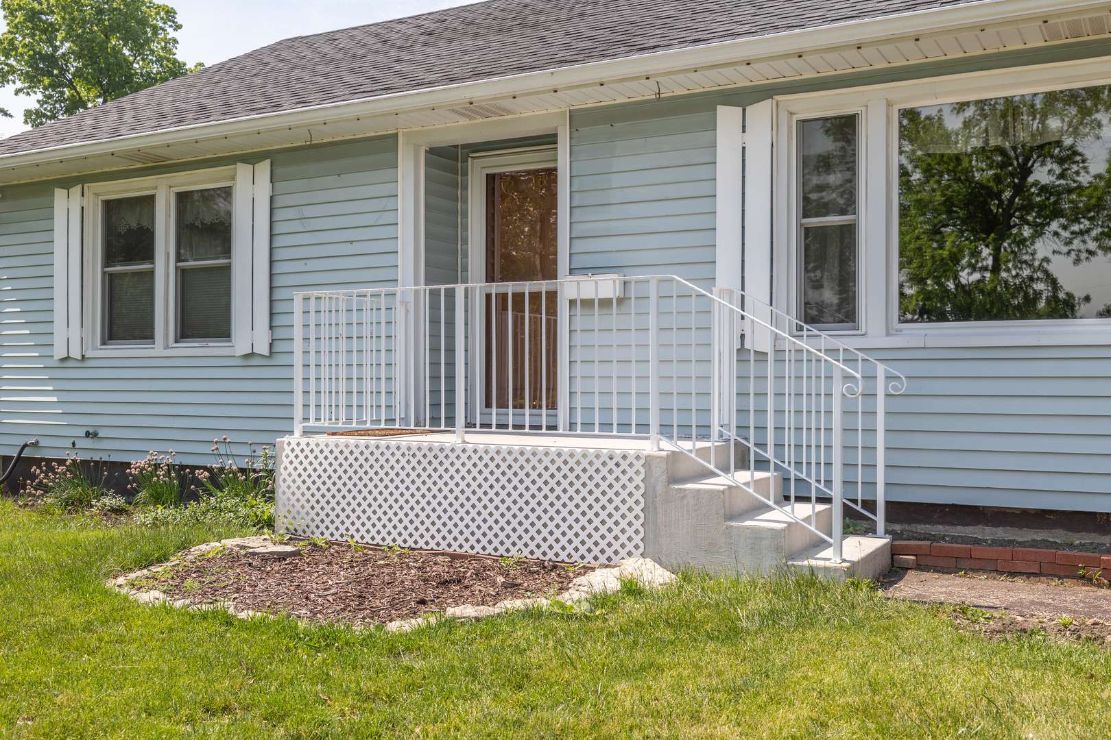 Dekalb, IL 60115,132 Tilton Park Avenue