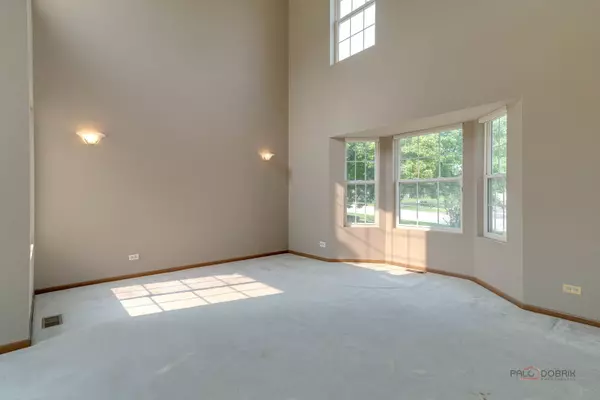 Lake Villa, IL 60046,1927 Oaktree Trail