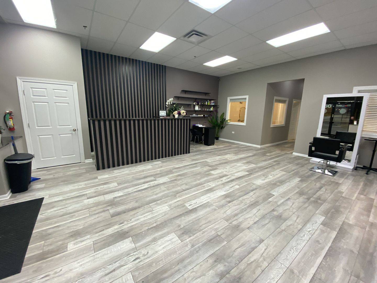 Naperville, IL 60540,2760 Aurora Avenue