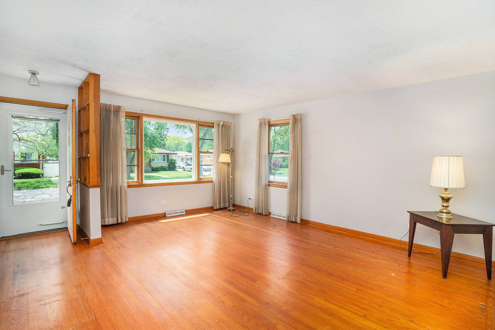 Lansing, IL 60438,2454 184th Street