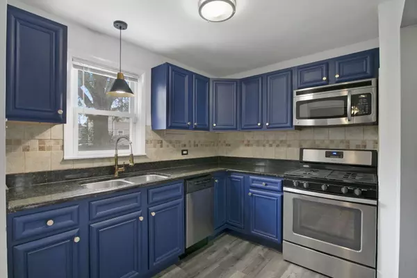 Bellwood, IL 60104,1107 Marshall Avenue