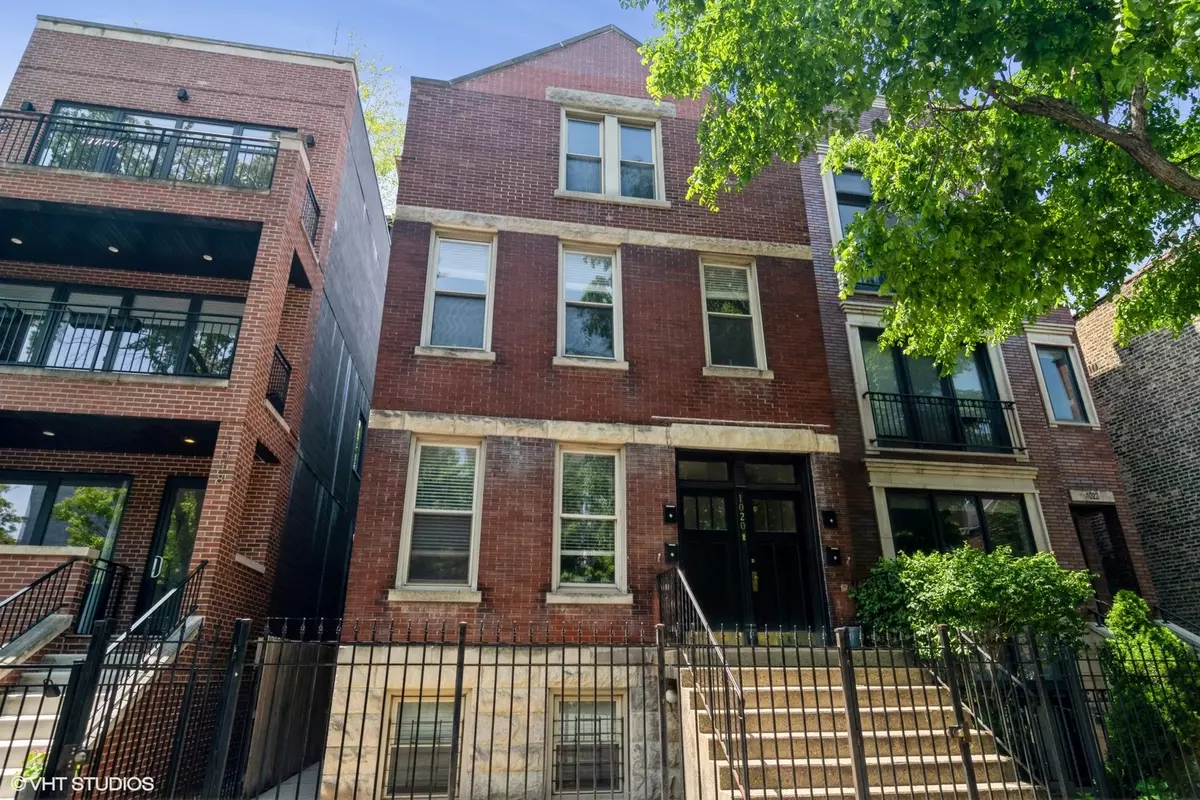 Chicago, IL 60622,1020 N Wood Street