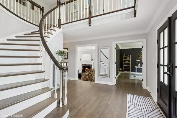 Lake Forest, IL 60045,31 E Sandpiper Lane