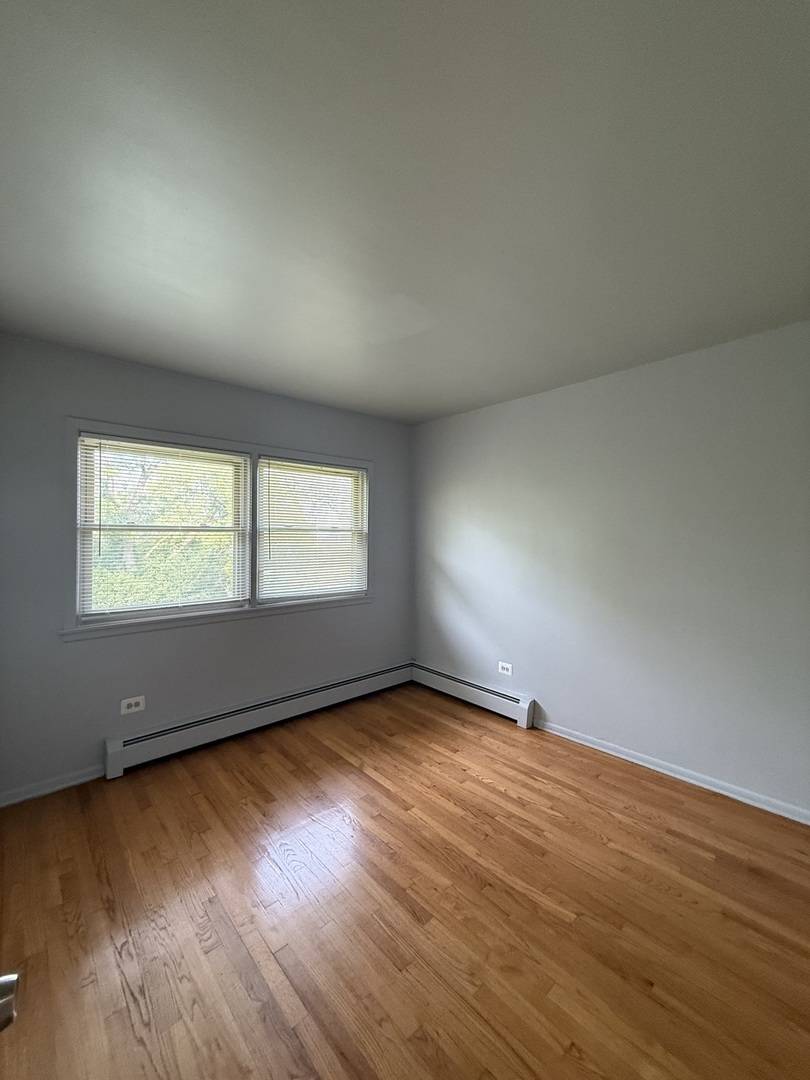 Berkeley, IL 60163,5900 Butterfield Road #12