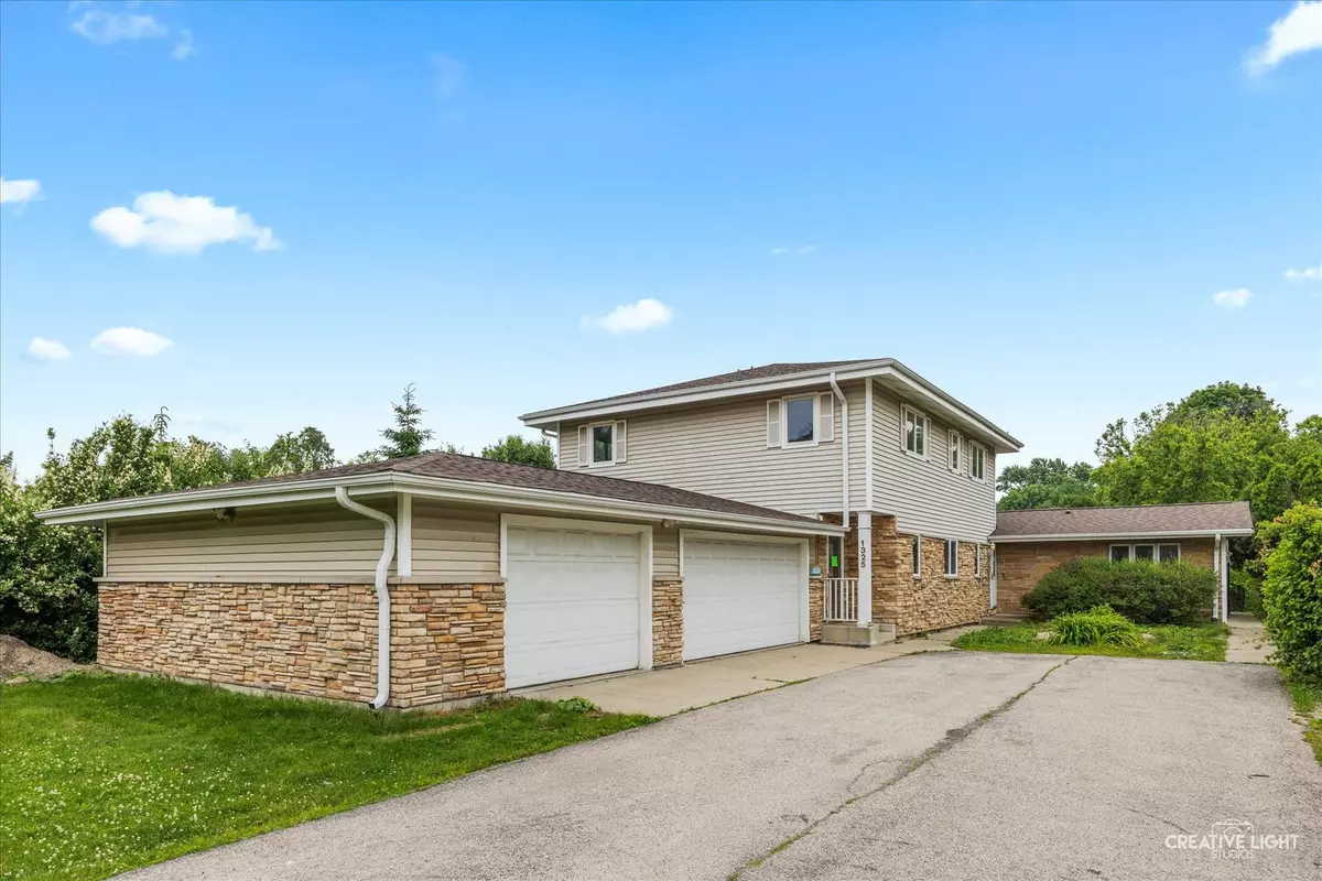 Glenview, IL 60025,1325 E Lake Avenue