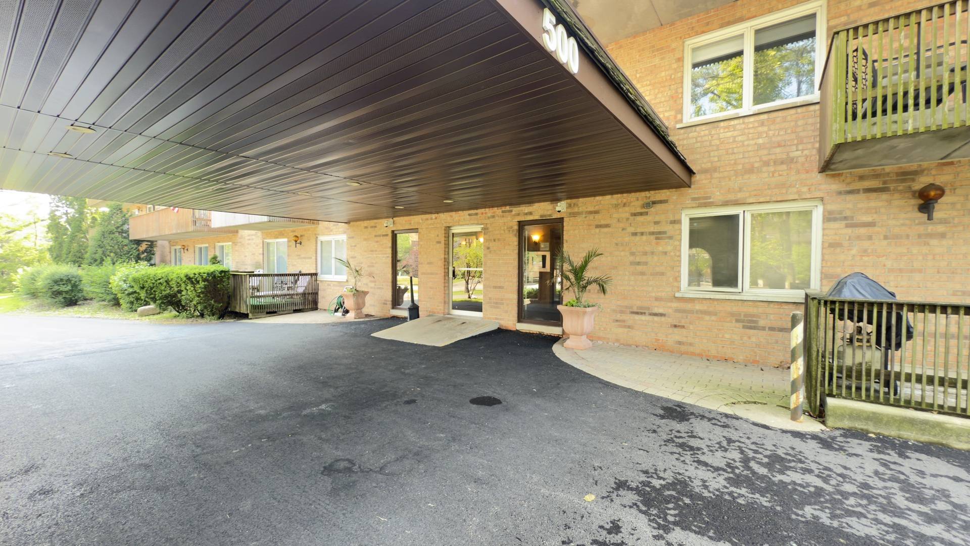 Downers Grove, IL 60516,500 Redondo #308