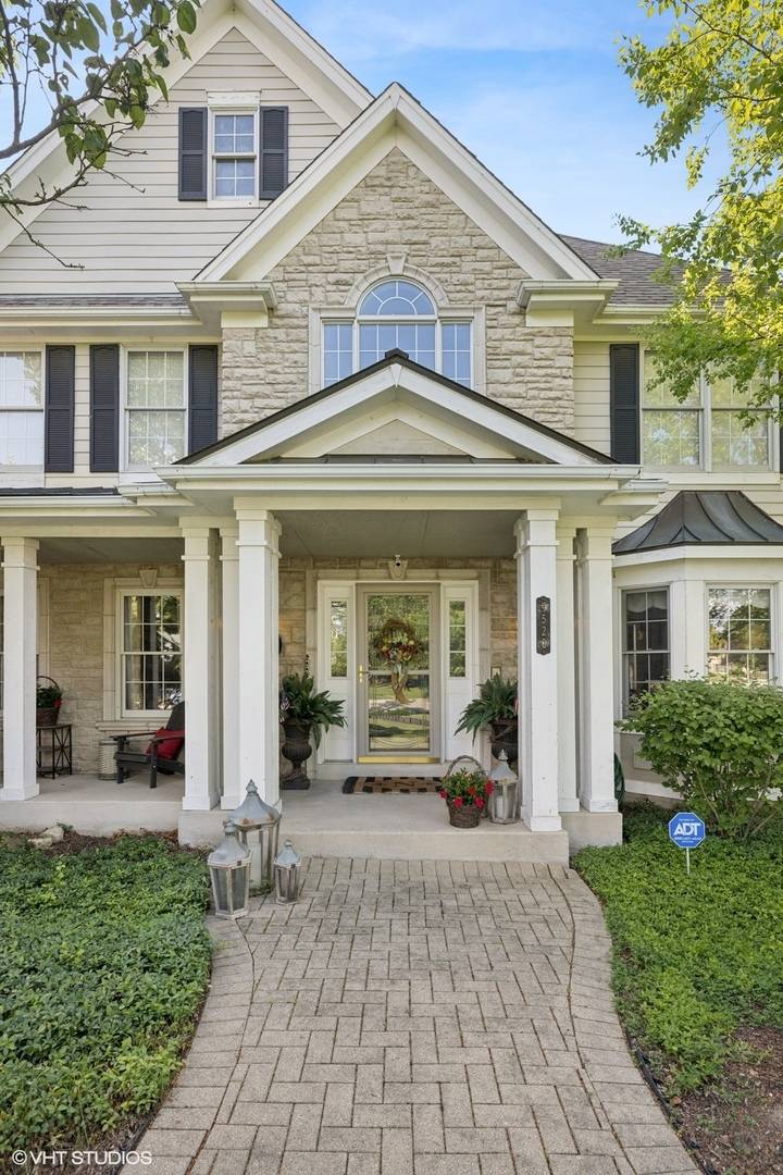 Crystal Lake, IL 60014,9520 Nicklaus Lane