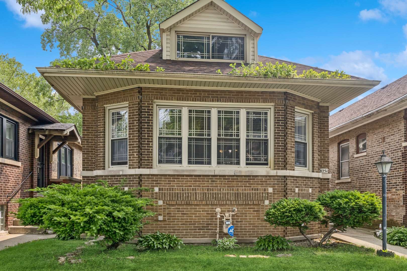 Chicago, IL 60619,8251 S Kenwood Avenue