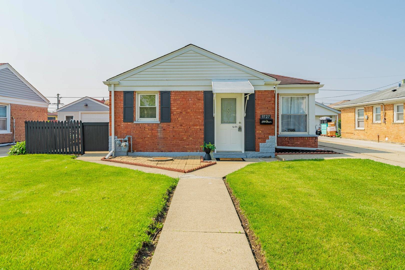Franklin Park, IL 60131,9727 RICHARD Avenue