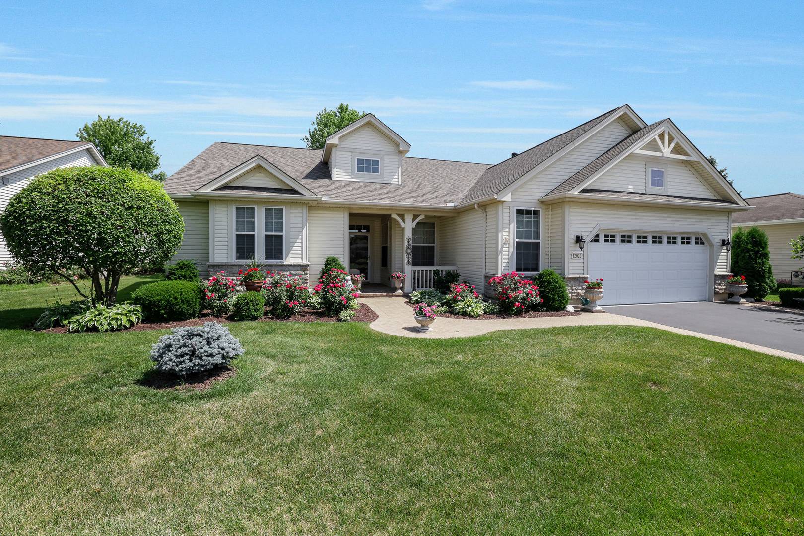 12022 STONEWATER CROSSING, Huntley, IL 60142